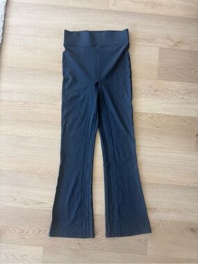 Bandier Flare Legging Navy